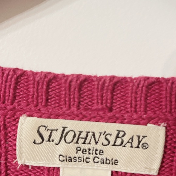 Sweater - Picture 4 of 4